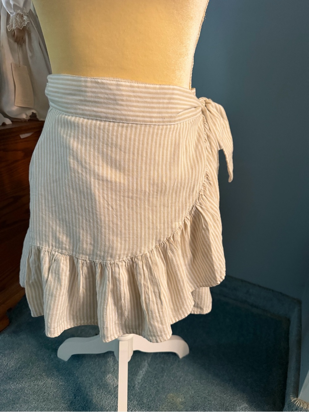 Dorothy Schoelen Platinum Tropical Wrap Skirt 12